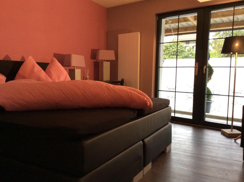 Landcafe Mit Mini Hotel Burgdorf Dış mekan fotoğraf